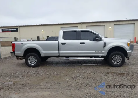 2017 Ford F-250 Xlt from USA, damaged, VIN 1FD7W2BT3HED99402